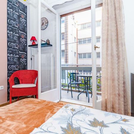 Petaluda House 3 Hotel Athens Exterior photo